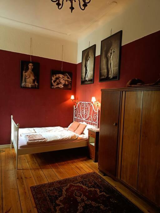 Schoeneberg Holiday Flat & Art Gallery Berlin Luaran gambar