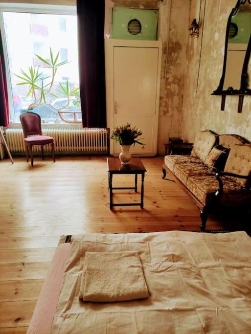 Schoeneberg Holiday Flat & Art Gallery Berlin Luaran gambar