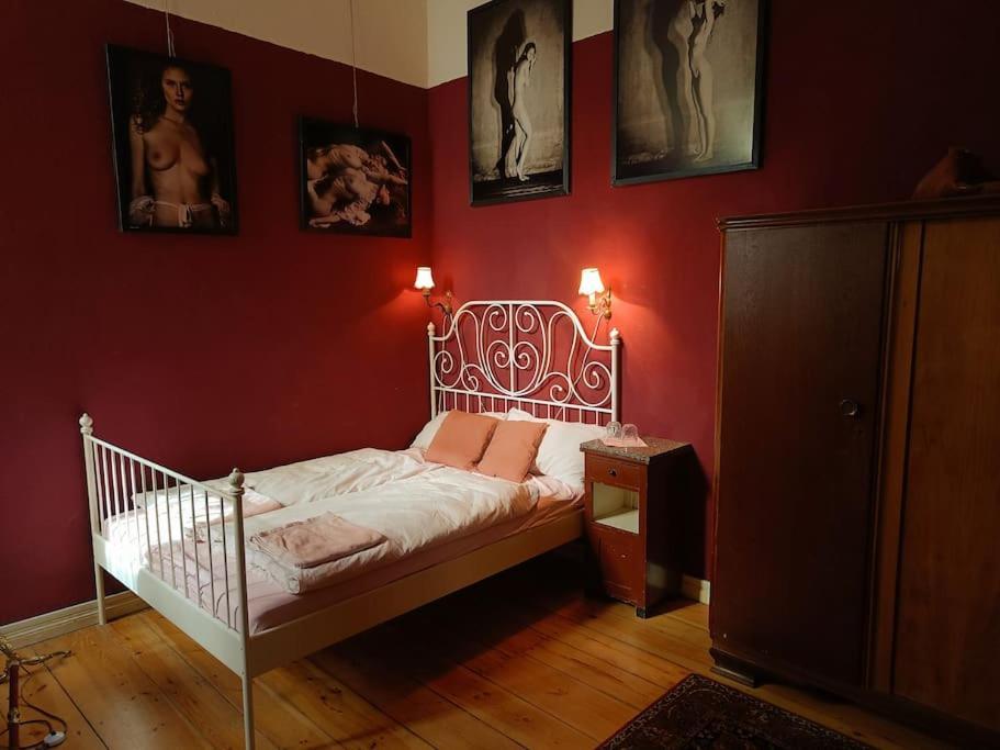 Schoeneberg Holiday Flat & Art Gallery Berlin Luaran gambar